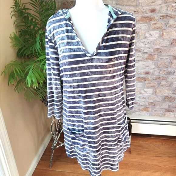 Sundiva coverup size S - Picture 1 of 6